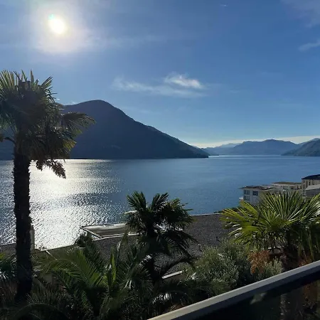 And Pool View Indoor Pool Lägenhet Brissago